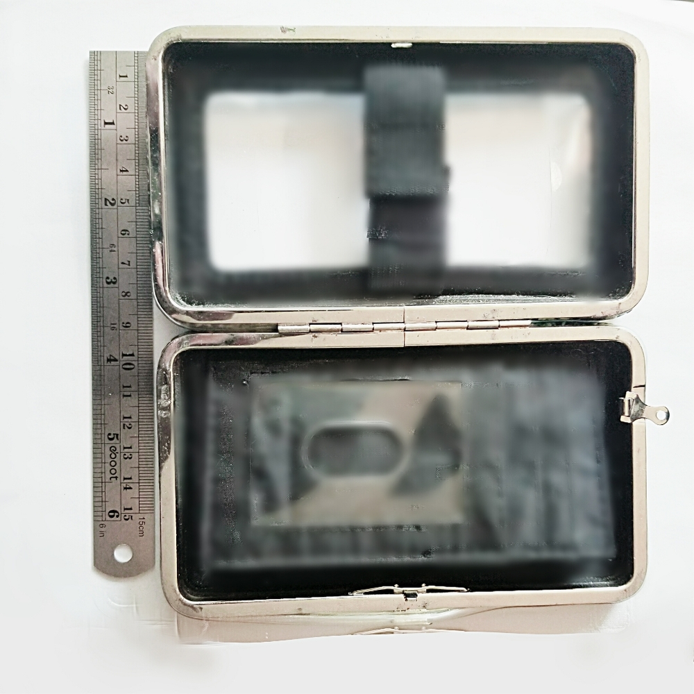 Phone Case/Wallet - Picture 2 of 2